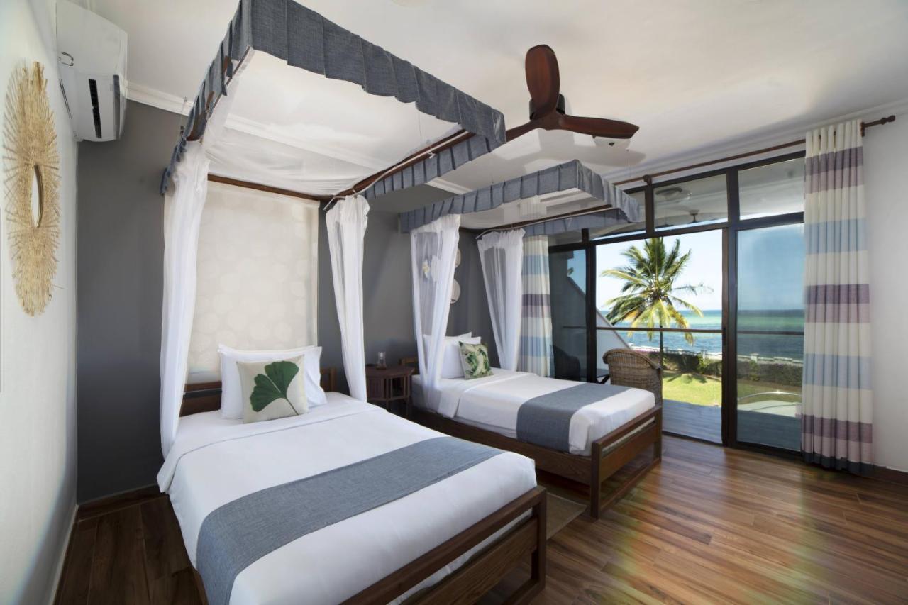 Kena Beach Villas Marumbi ภายนอก รูปภาพ