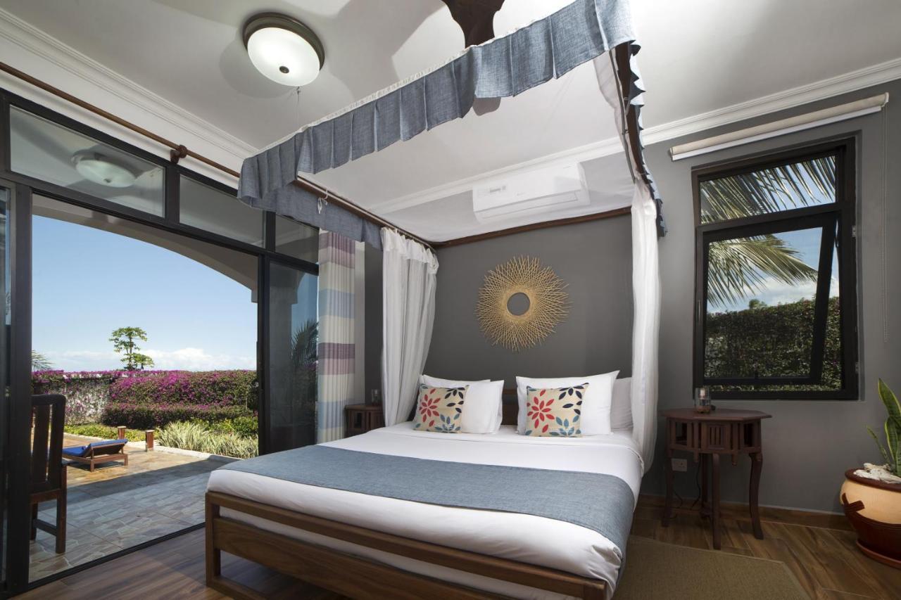 Kena Beach Villas Marumbi ภายนอก รูปภาพ